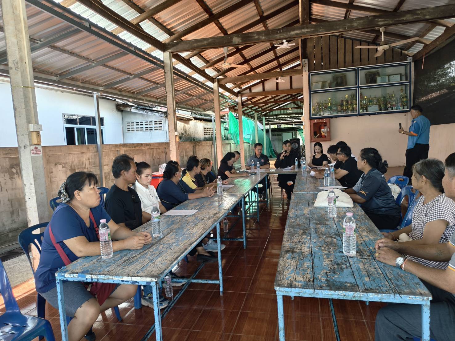 สพอ.โซ่พิสัย : ลงพื้นที่เตรียมความพร้อมพิธีแห่เงินขวัญถุงพระราชทาน “กองทุนแม่ของแผ่นดินบ้านโซ่”